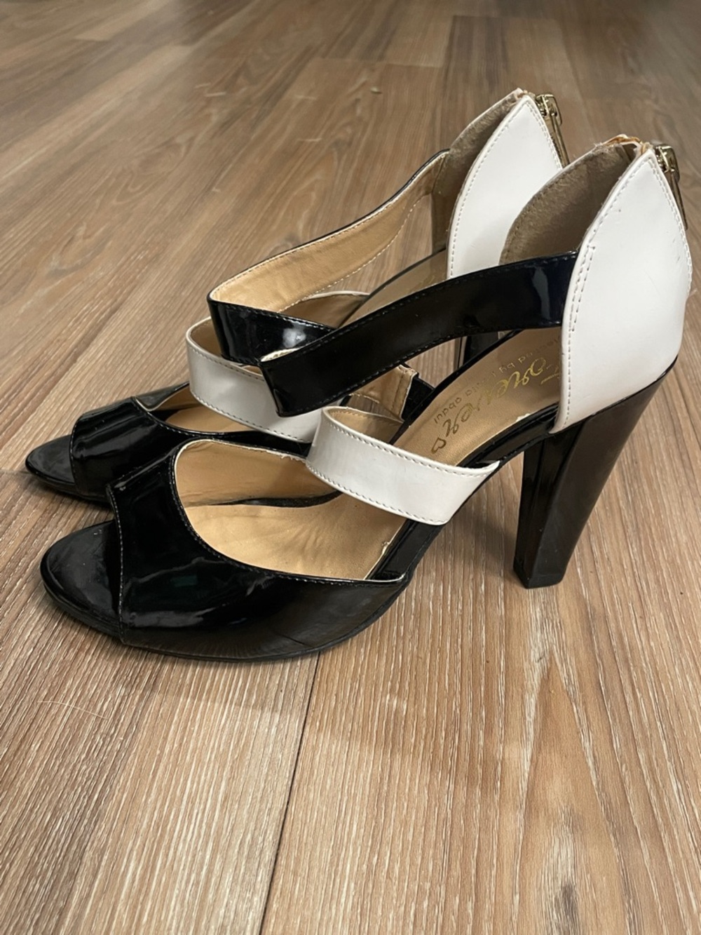 Pinup Vintage Strappy High Heels